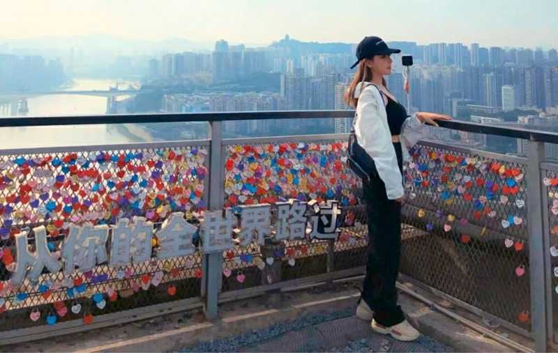 重庆旅游个人多少钱＠在重庆旅游一个月消费多少-第2张图片